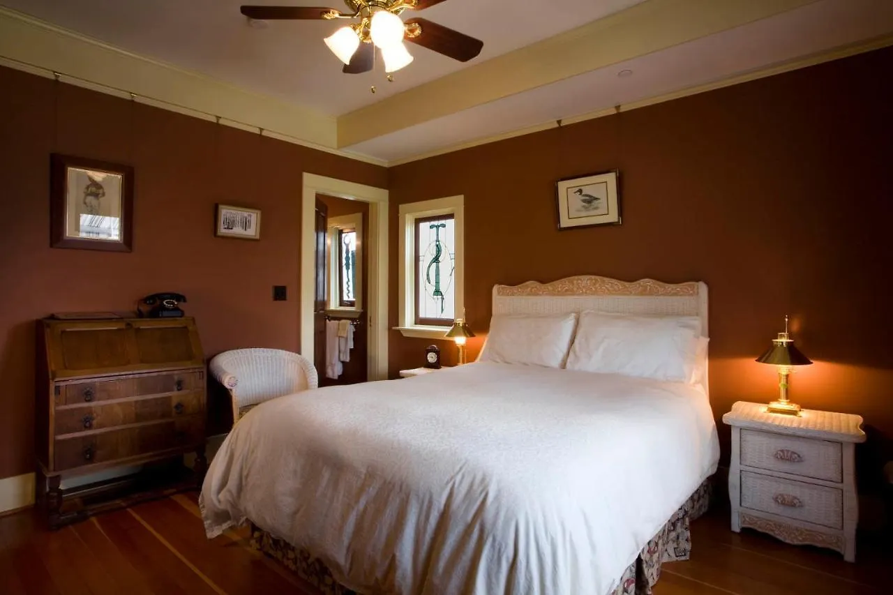 Corkscrew Inn Vancouver 0*,  Canada